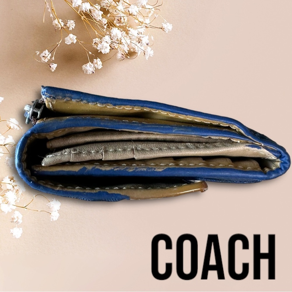 Coach trifold wallet - Picture 9 of 11